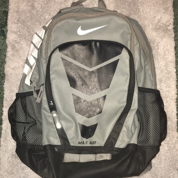 Nike backpack with bubble straps Clearance
